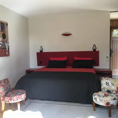 Les Hotes Du Ranquet Bed & Breakfast Tornac