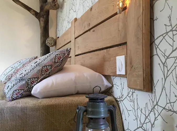 Les Hotes Du Ranquet Oda ve Kahvaltı