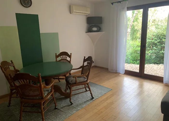 Les Hotes Du Ranquet 4*